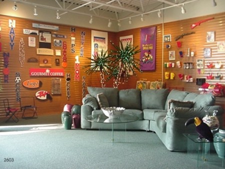 toucan golf showroom