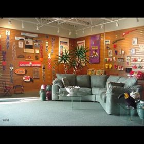 toucan golf showroom